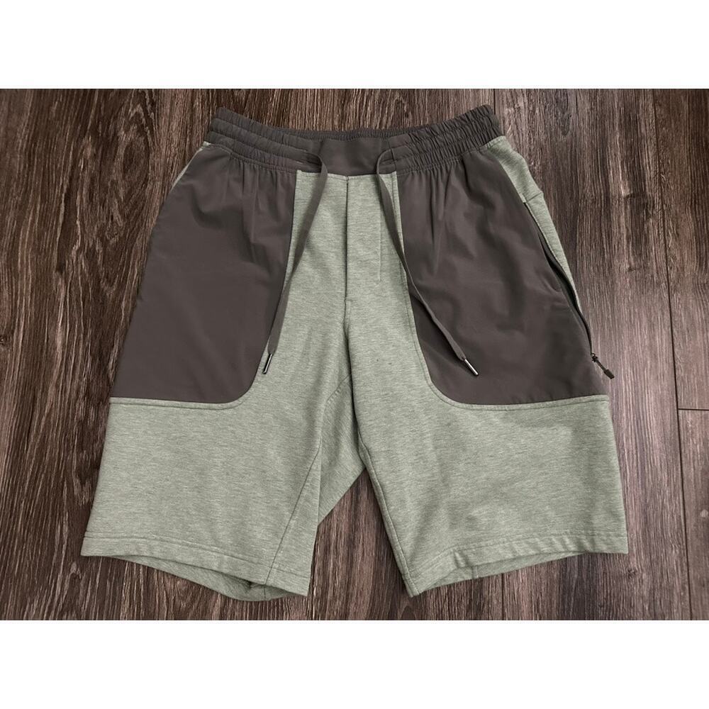 Lululemon City Commute Short *True Heather 9" Heathered Green Haze / Grey Sage